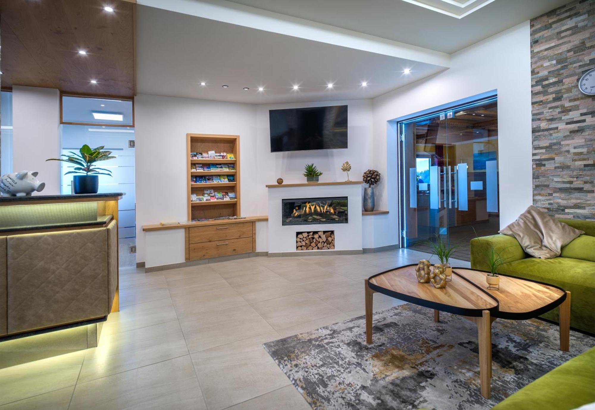 Ferienhotel Hofer Superior Strass im Attergau Екстер'єр фото